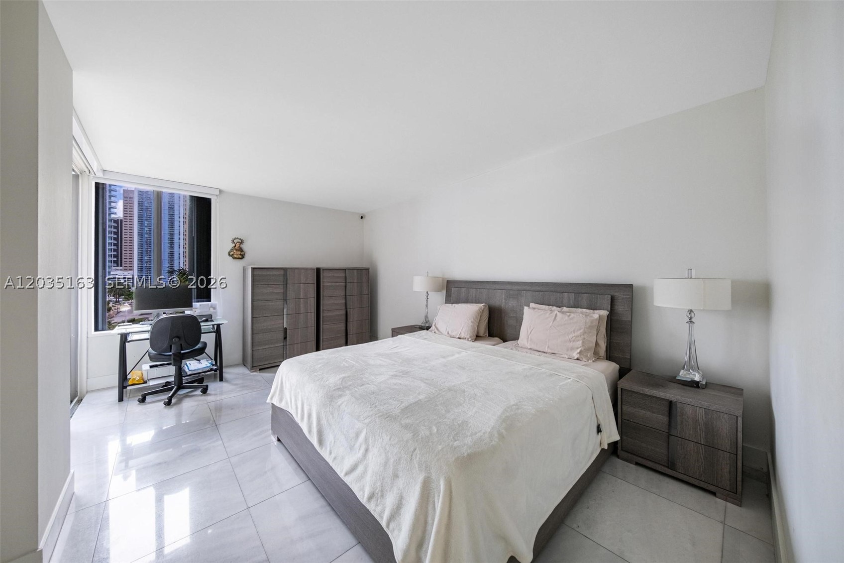 BRICKELL KEY ONE CONDO - Residential Lease