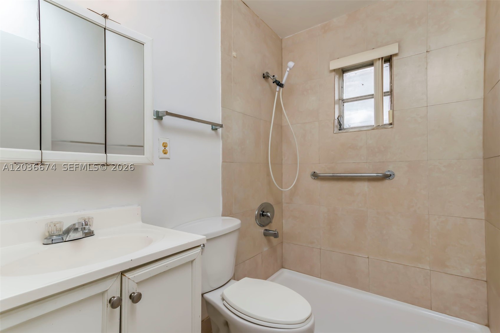 GRACEWOOD NO 5 - Residential Lease