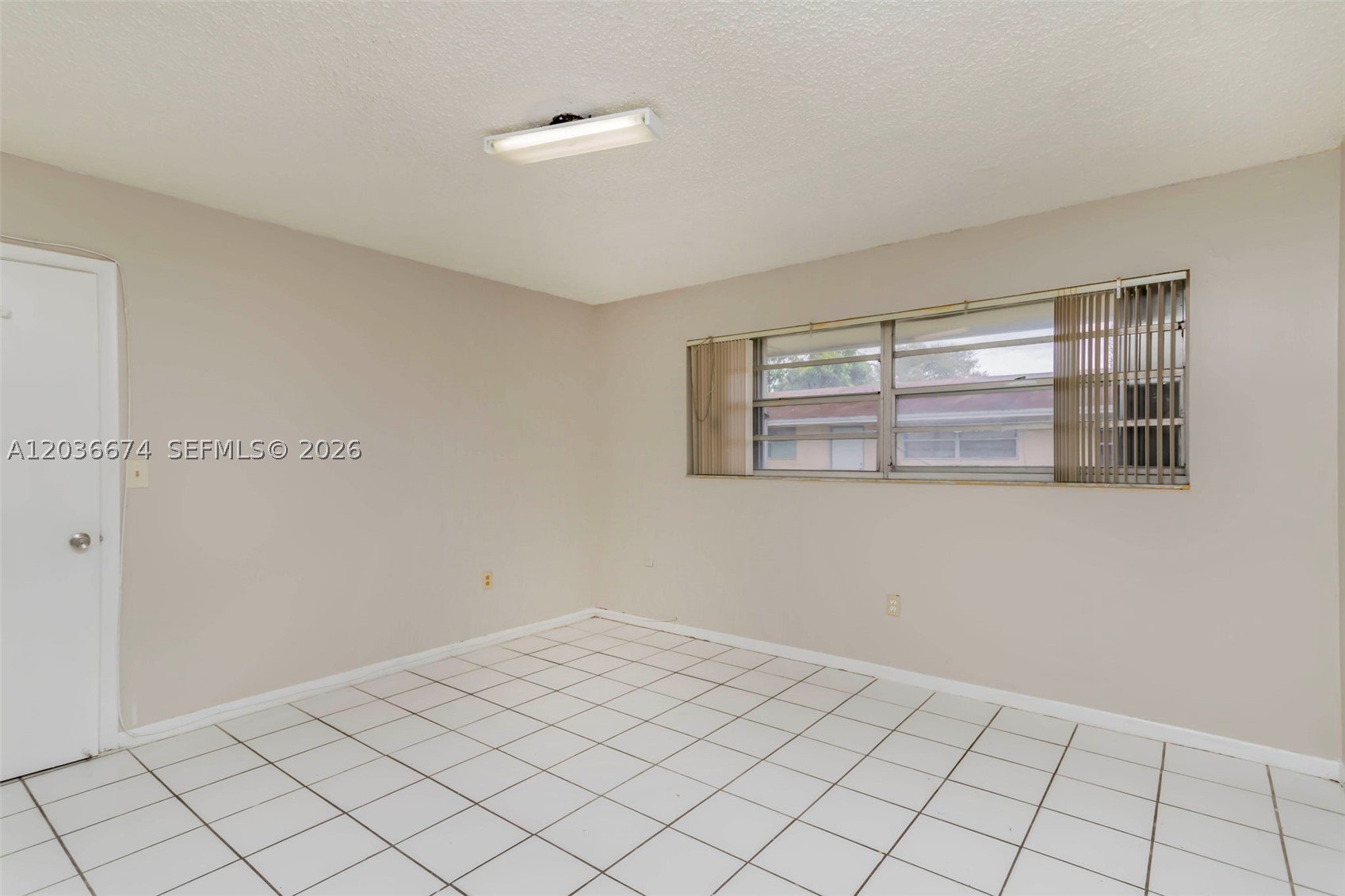 GRACEWOOD NO 5 - Residential Lease