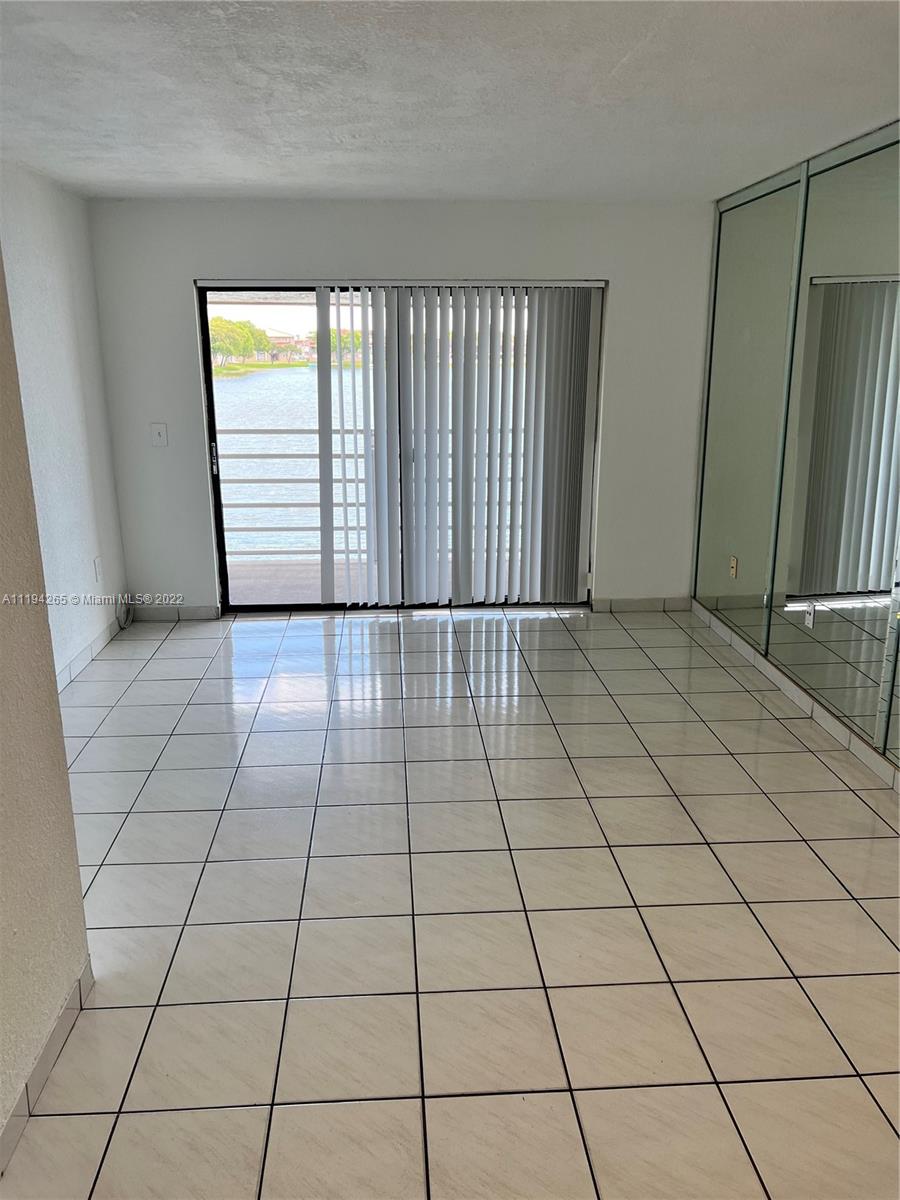 VISTA DEL LAGO CONDO VIII - Residential Lease