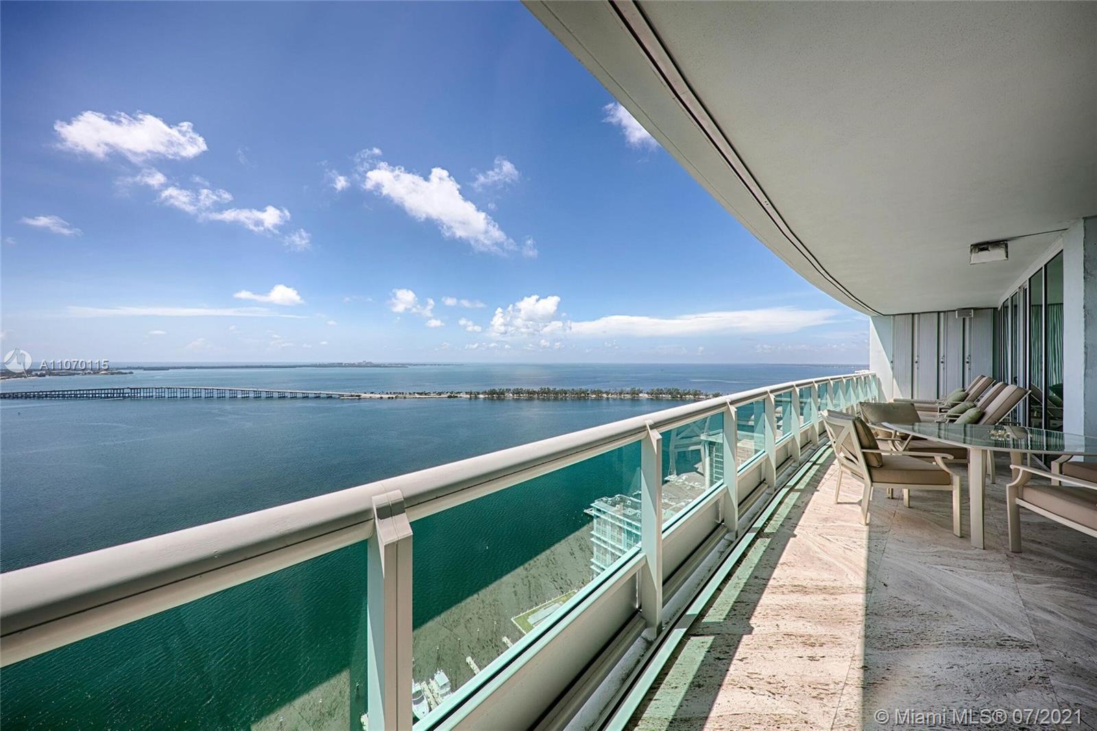 SANTA MARIA CONDO - Residential
