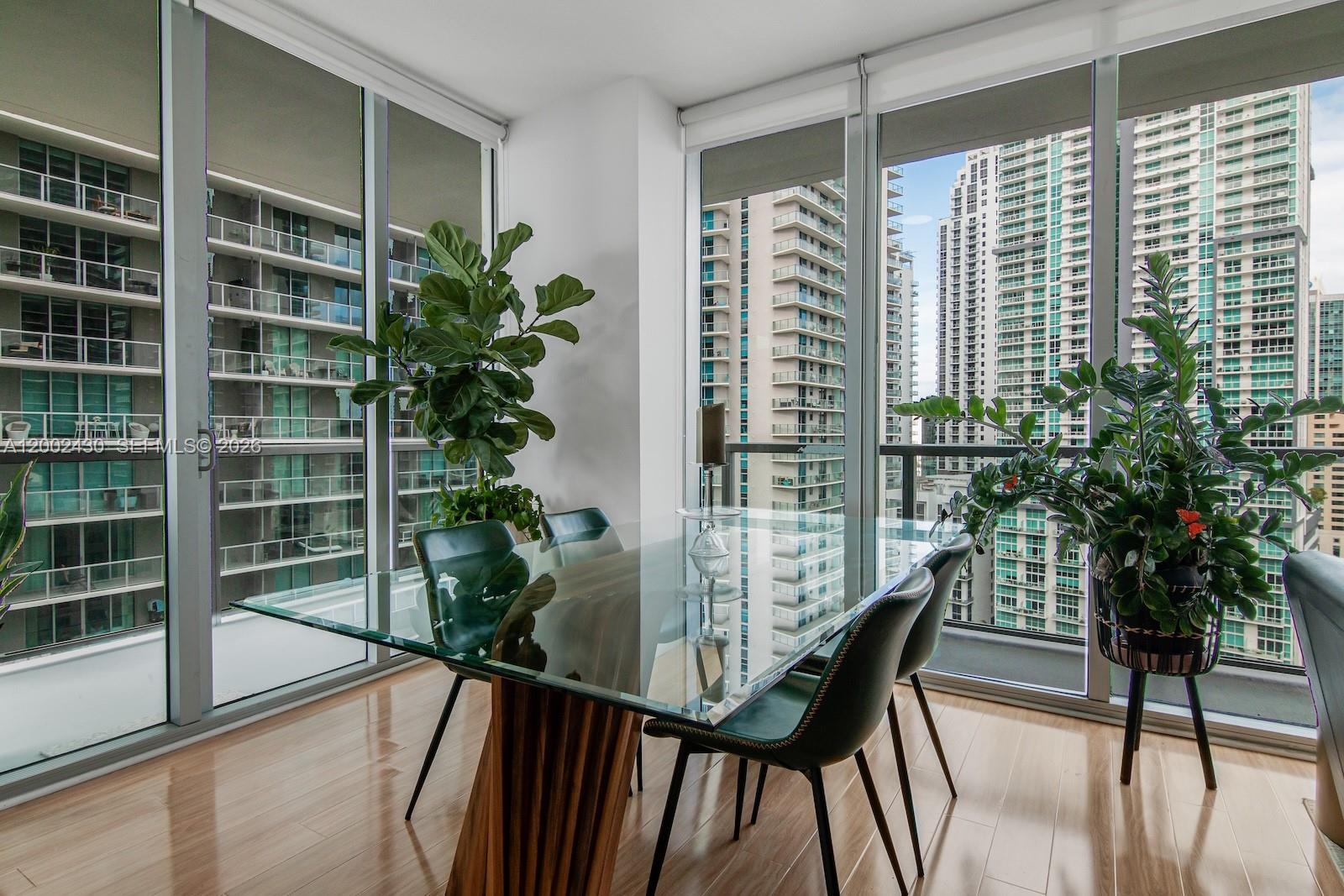 THE AXIS ON BRICKELL COND - Residential
