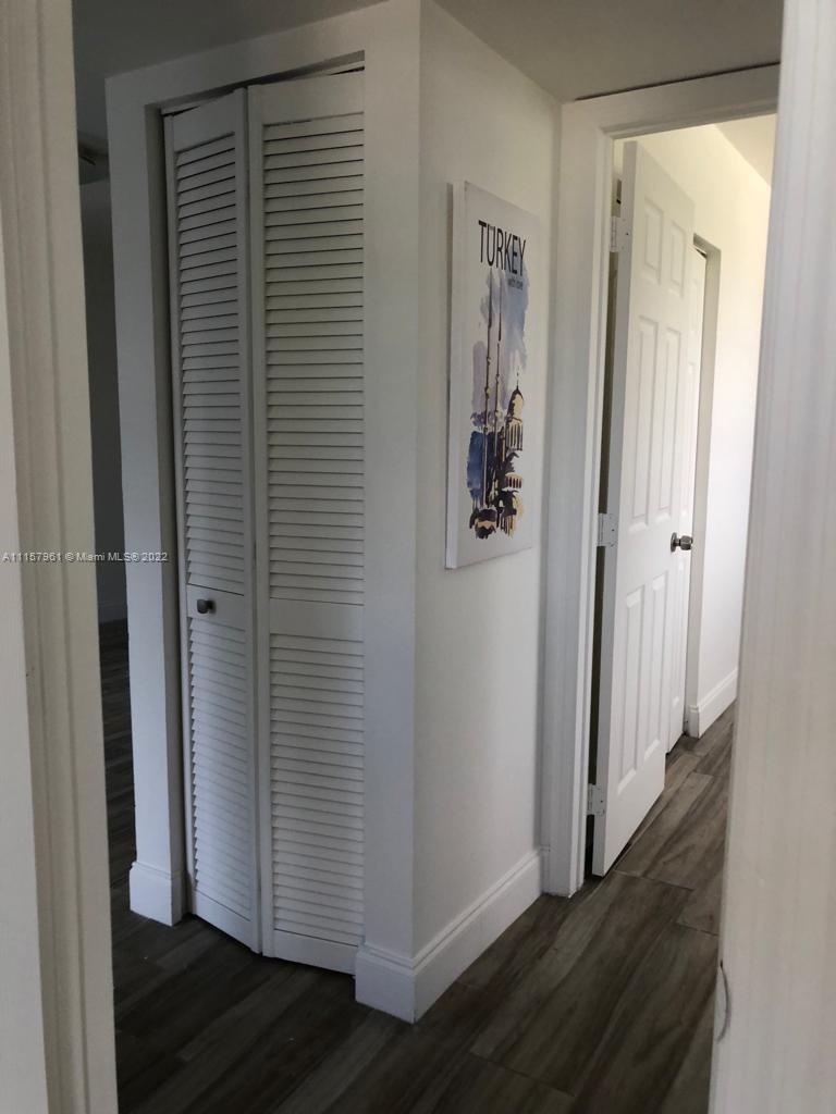 BISCAYNE COVE CONDO - Residential Lease