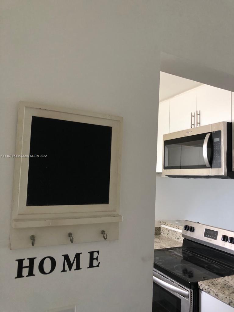 BISCAYNE COVE CONDO - Residential Lease