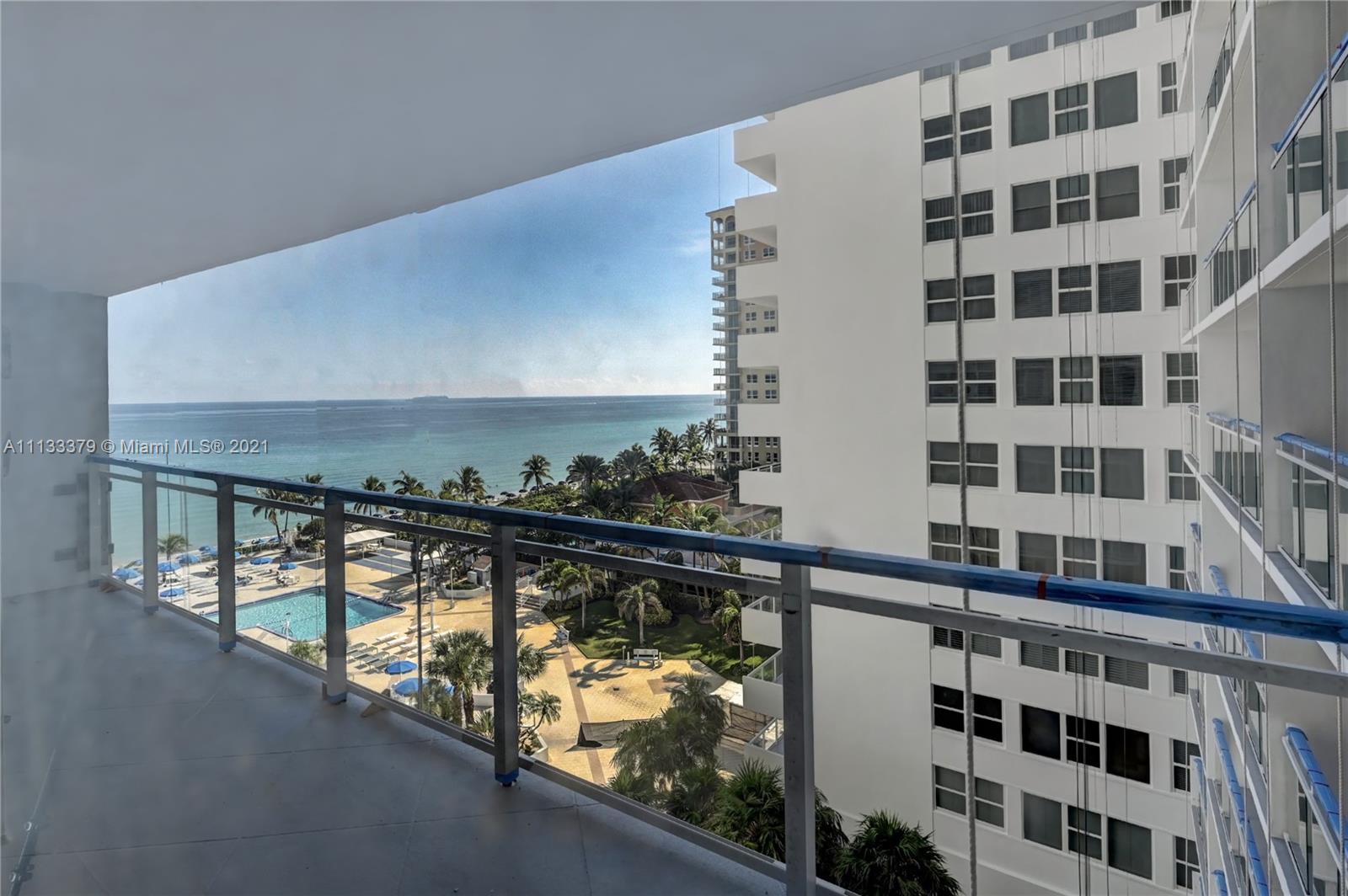 PARKER PLAZA ESTATES COND - Residential