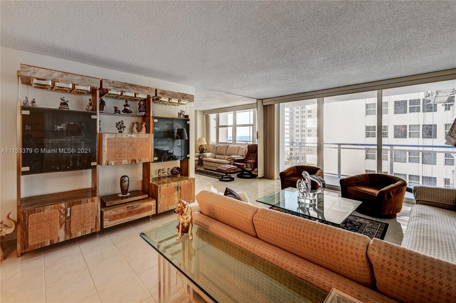 PARKER PLAZA ESTATES COND - Residential