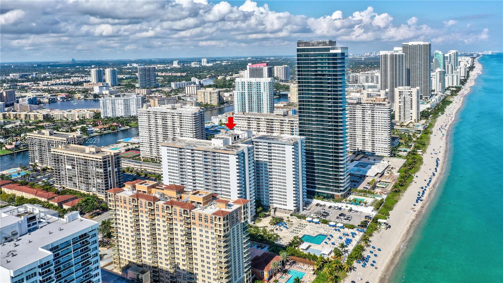 PARKER PLAZA ESTATES COND - Residential