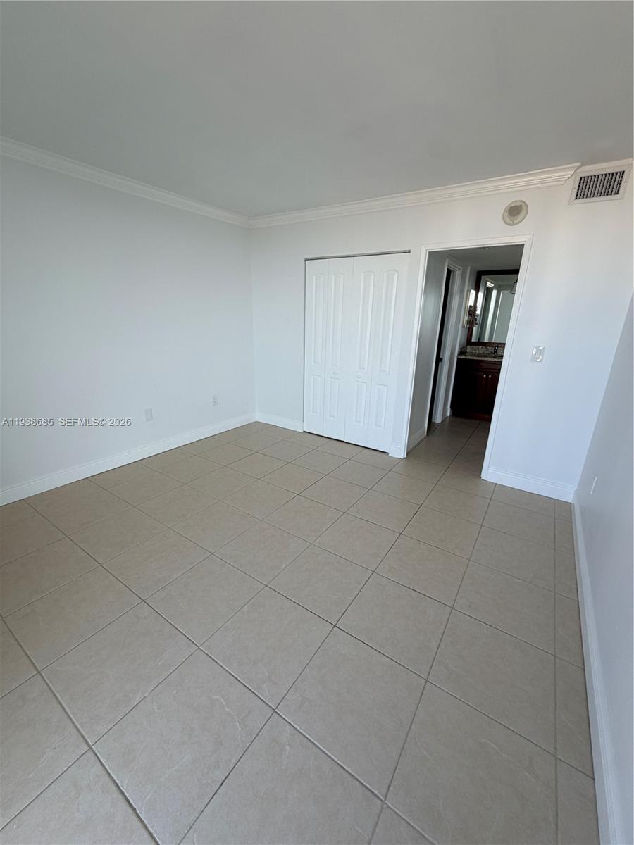 FLAMENCO CONDO TOWER I - Residential