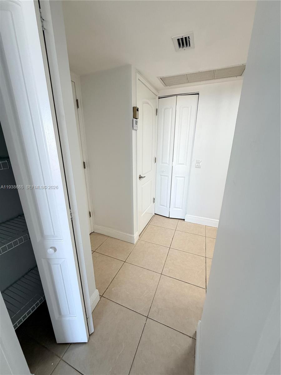 FLAMENCO CONDO TOWER I - Residential