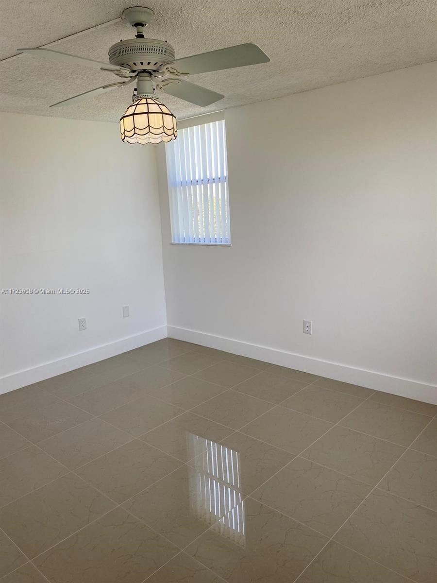COURTYARDS OF BROWARD CON - Residential