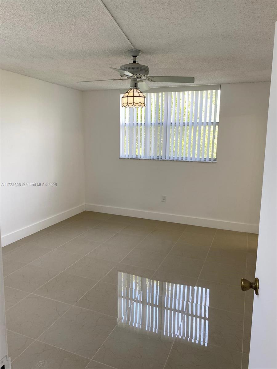 COURTYARDS OF BROWARD CON - Residential