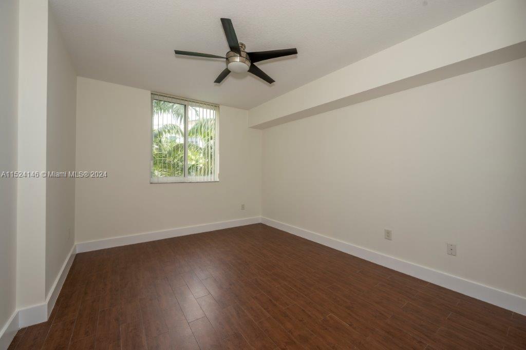 VERANDA CONDO - Residential Lease