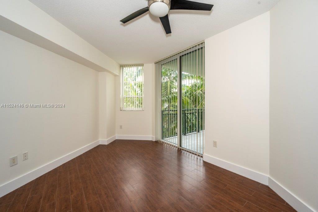 VERANDA CONDO - Residential Lease