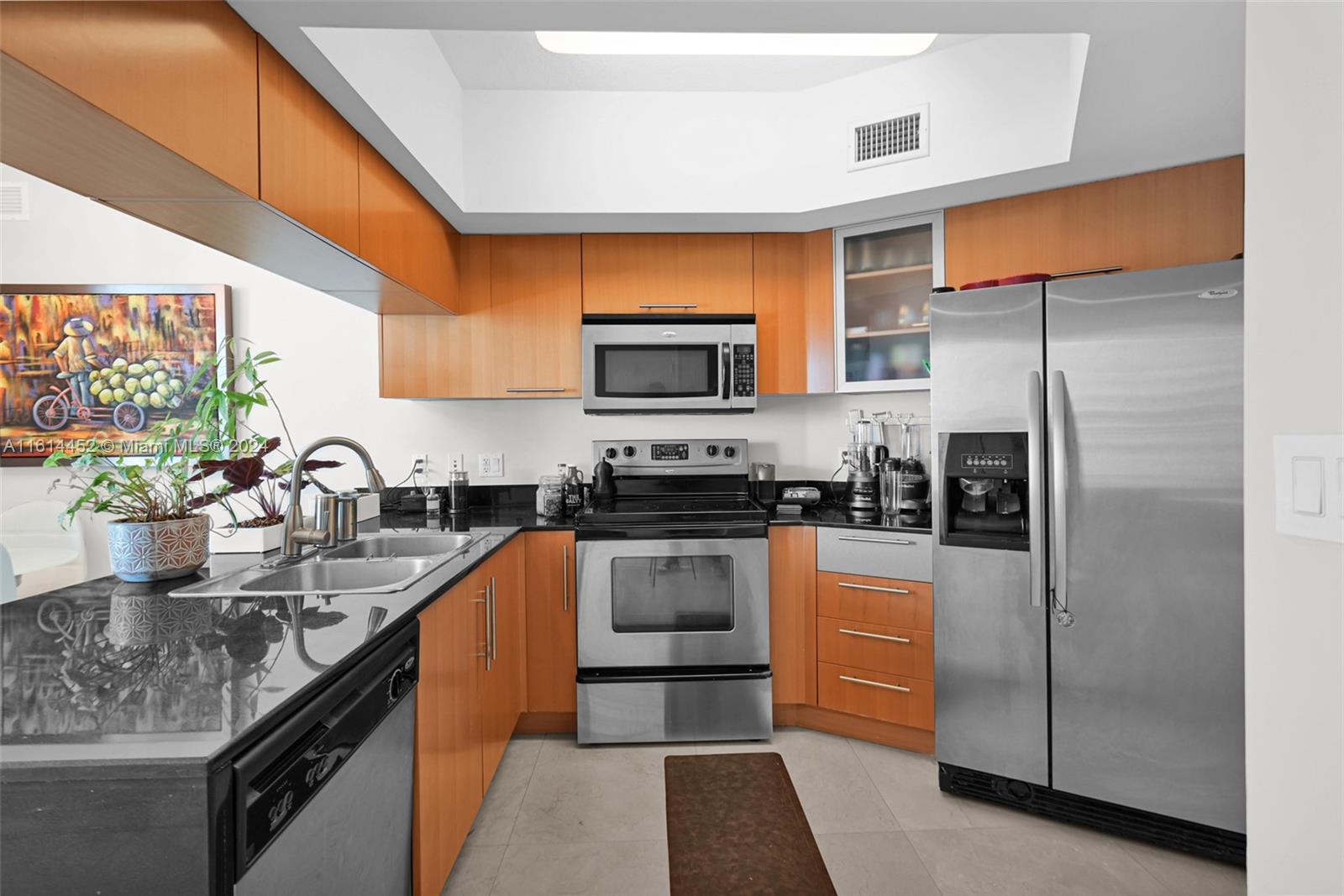 OPERA TOWER CONDO - Residential Lease