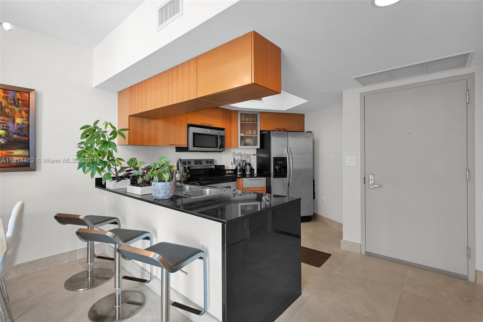 OPERA TOWER CONDO - Residential Lease