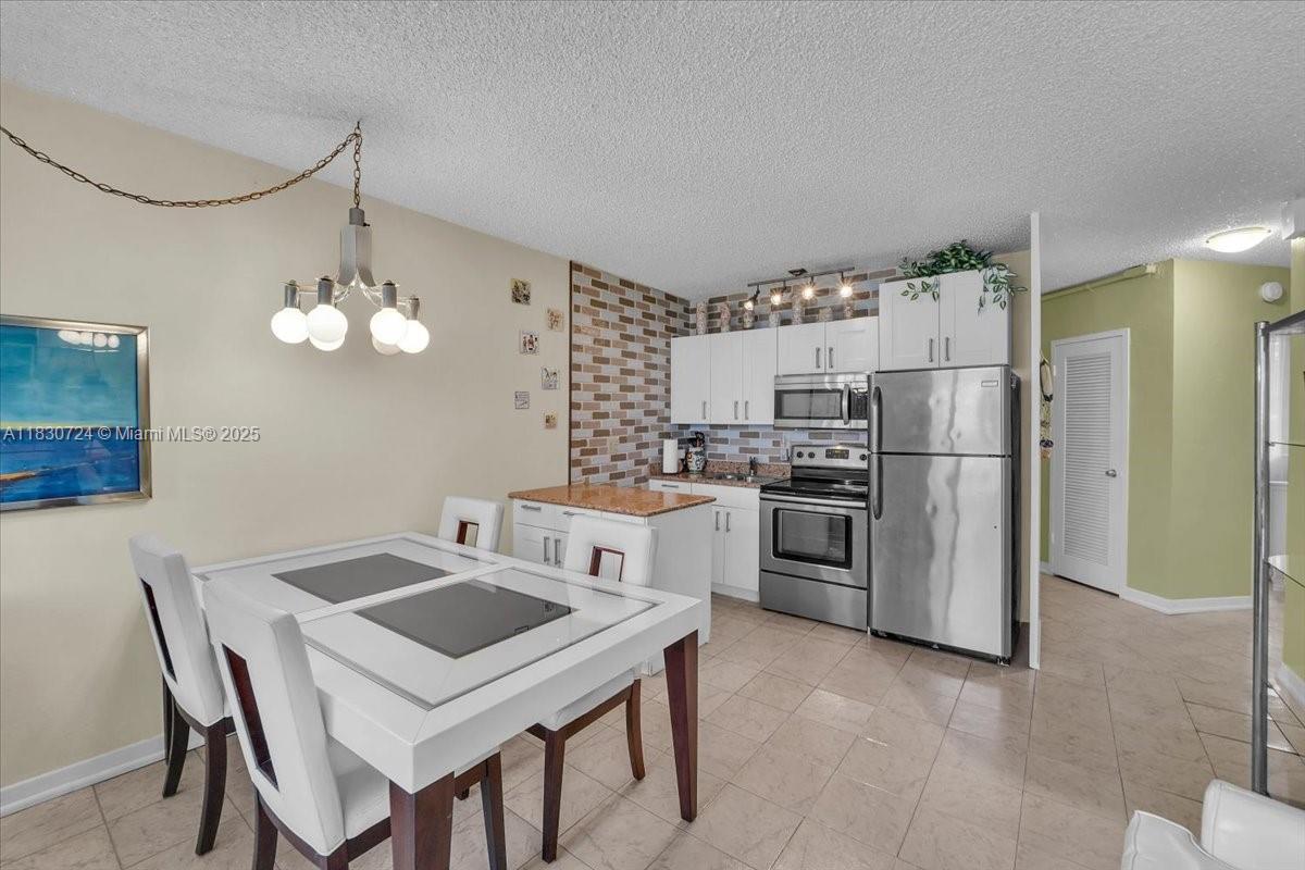 TAROMINA APTS CO-OP - Residential