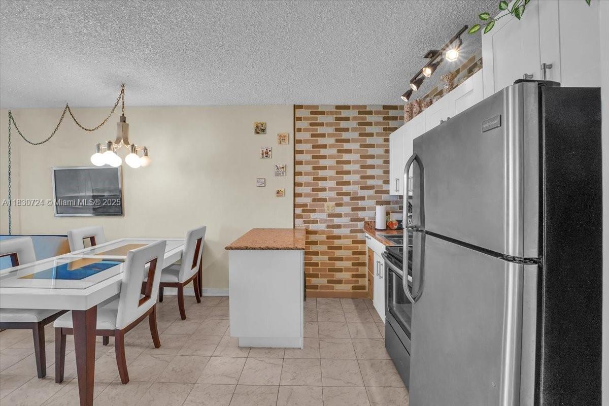TAROMINA APTS CO-OP - Residential