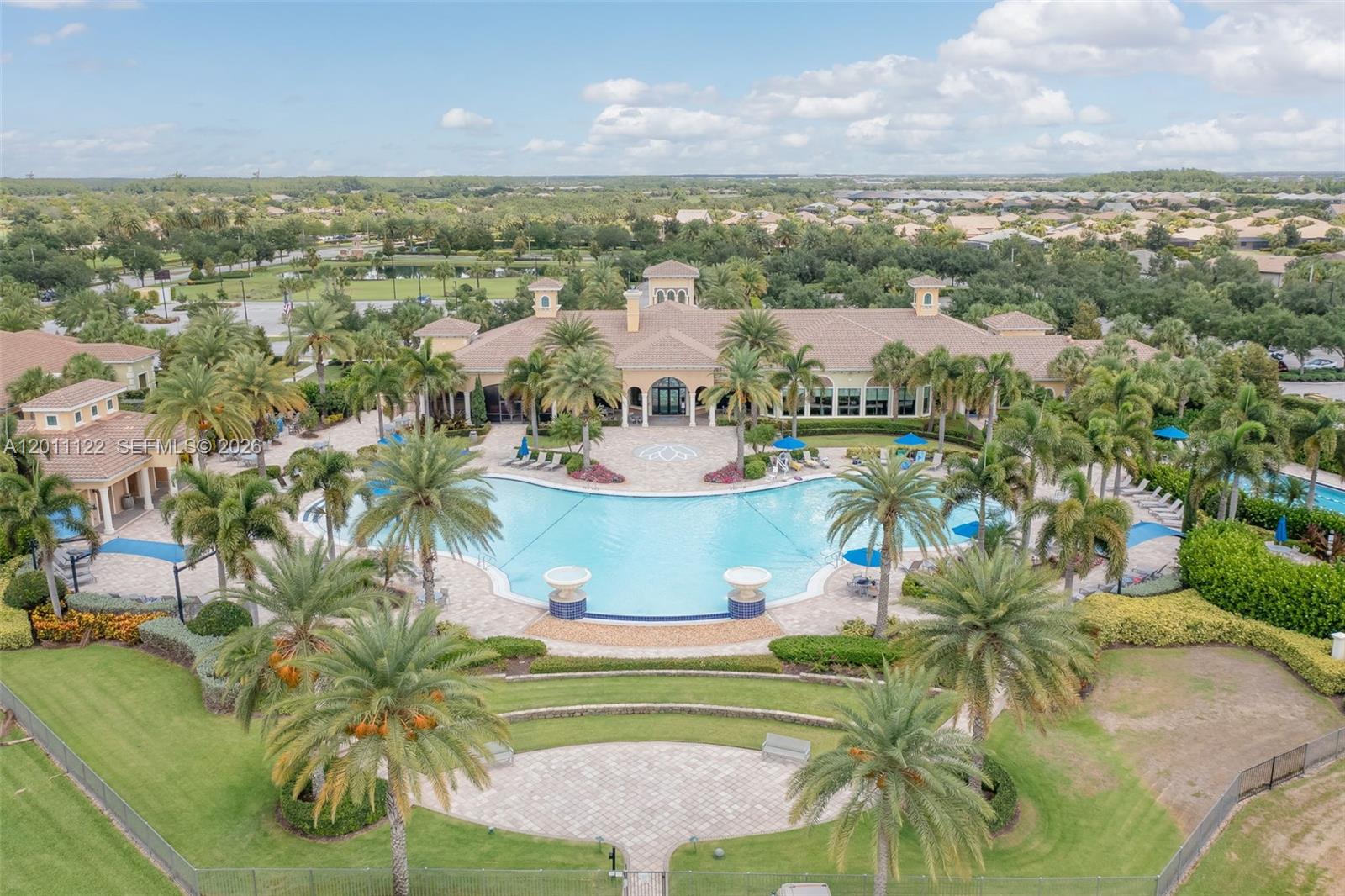 DEL WEBB NAPLES - Residential