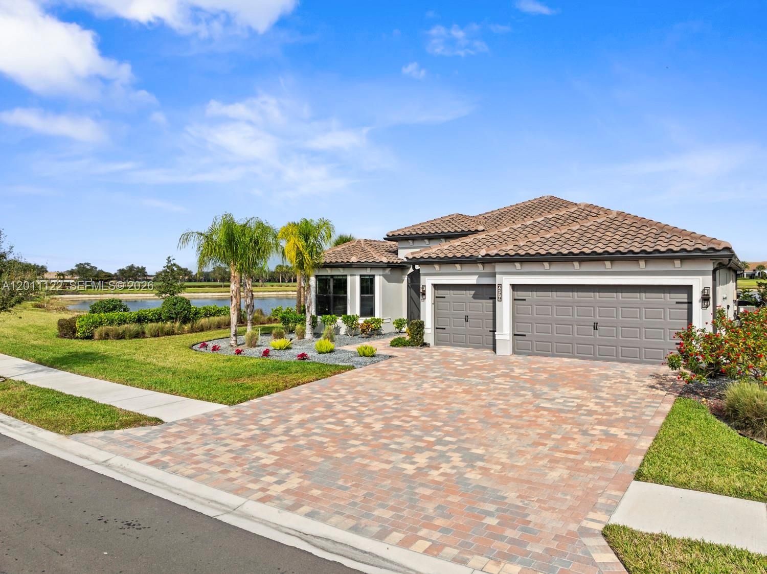 DEL WEBB NAPLES - Residential
