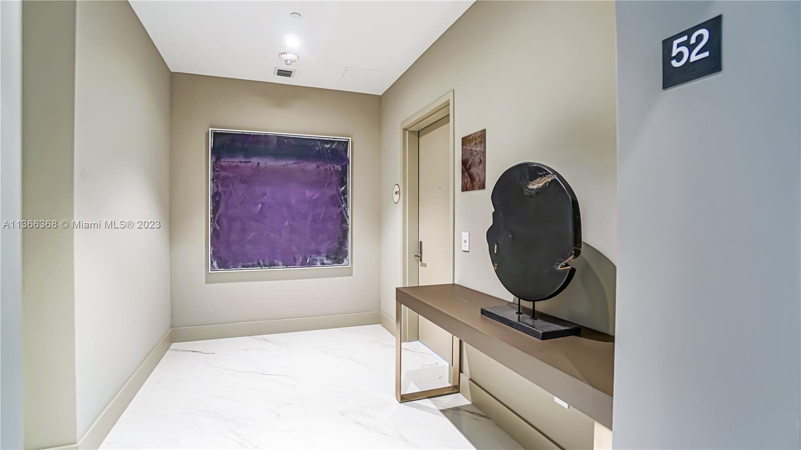 ONE PARAISO CONDO - Residential