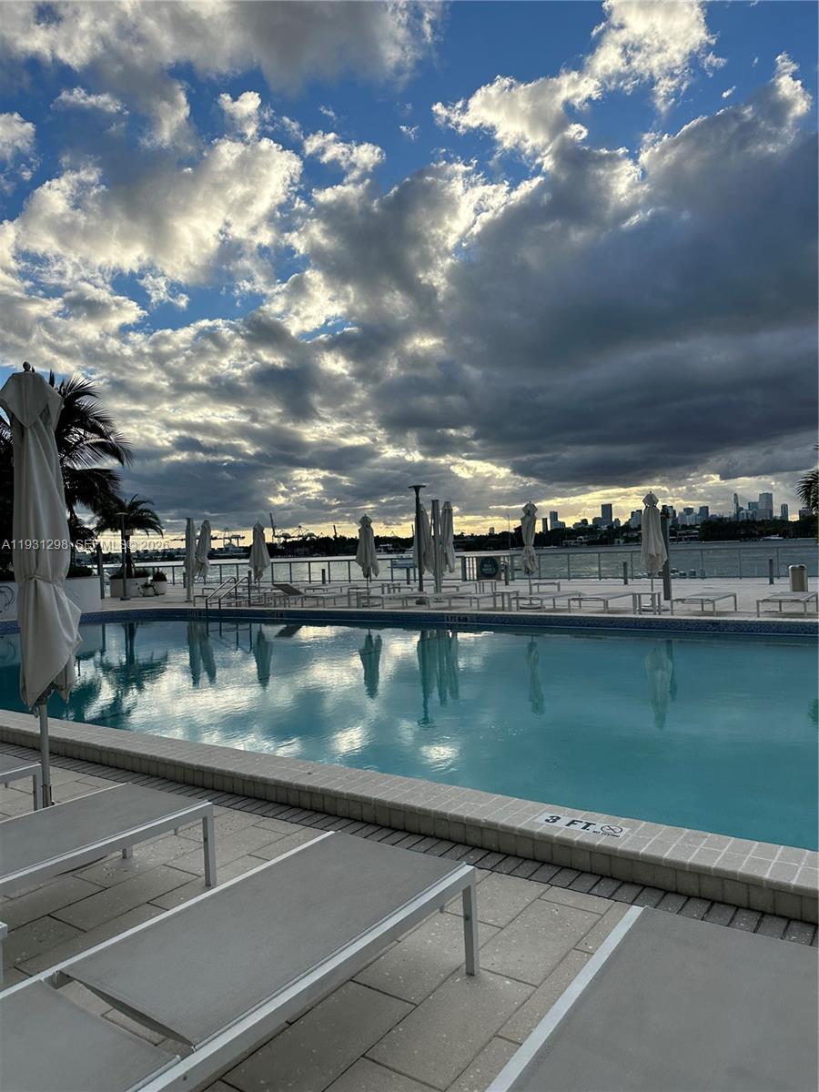 Experience Miami Beach living in this spacious 619 sq ft studio at the iconic Mirador 1000. Enjoy beautiful bay views and stunning sunsets from this light-filled residence, perfectly positioned in the heart of West Avenue. The open layout offers flexibility for comfortable living and entertaining, with ample closet space and floor-to-ceiling windows that bring in natural light.

Mirador 1000 is a full-service, waterfront building featuring a bayfront pool, state-of-the-art fitness center, convenience store, 24-hour security, valet, and on-site management. Ideally located just minutes from Lincoln Road, Whole Foods, Sunset Harbour, beaches, dining, and nightlife.

Perfect as a primary residence, second home, or investment property. Live steps from the bay and enjoy everything Miami Beach has to offer.