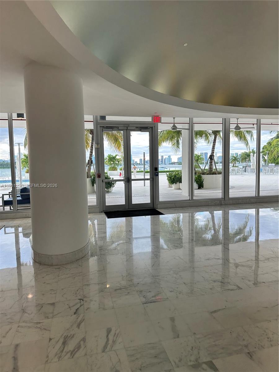 MIRADOR 1000 CONDO - Residential