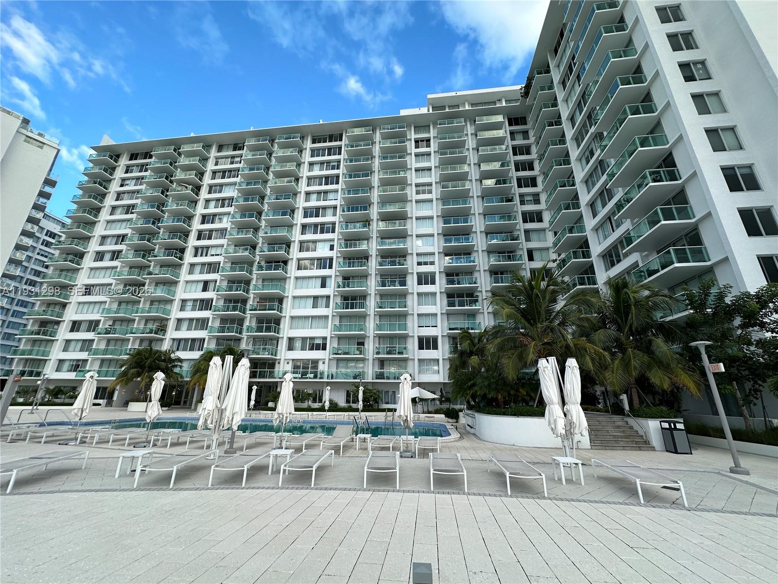 MIRADOR 1000 CONDO - Residential