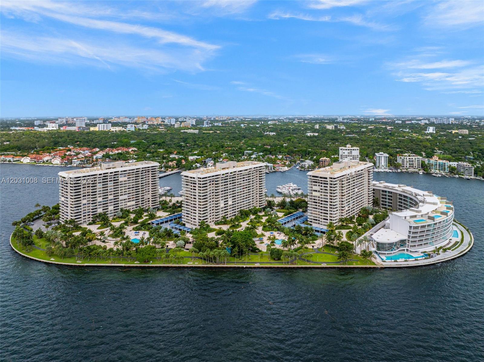 Experience the best of waterfront living in this exceptional 3,764 sq ft residence in the private island of Grove Isle. This expansive home features 3 bedrooms plus a versatile additional room, offering the comfort and flexibility of a single family home and the convenience of luxury condo living. Resident's enjoy Grove Isle's exclusive lifestyle, with resort-style amenities, lush tropical surroundings and 24-hour security, all just minutes from the shops, dining and charm of Coconut Grove.
