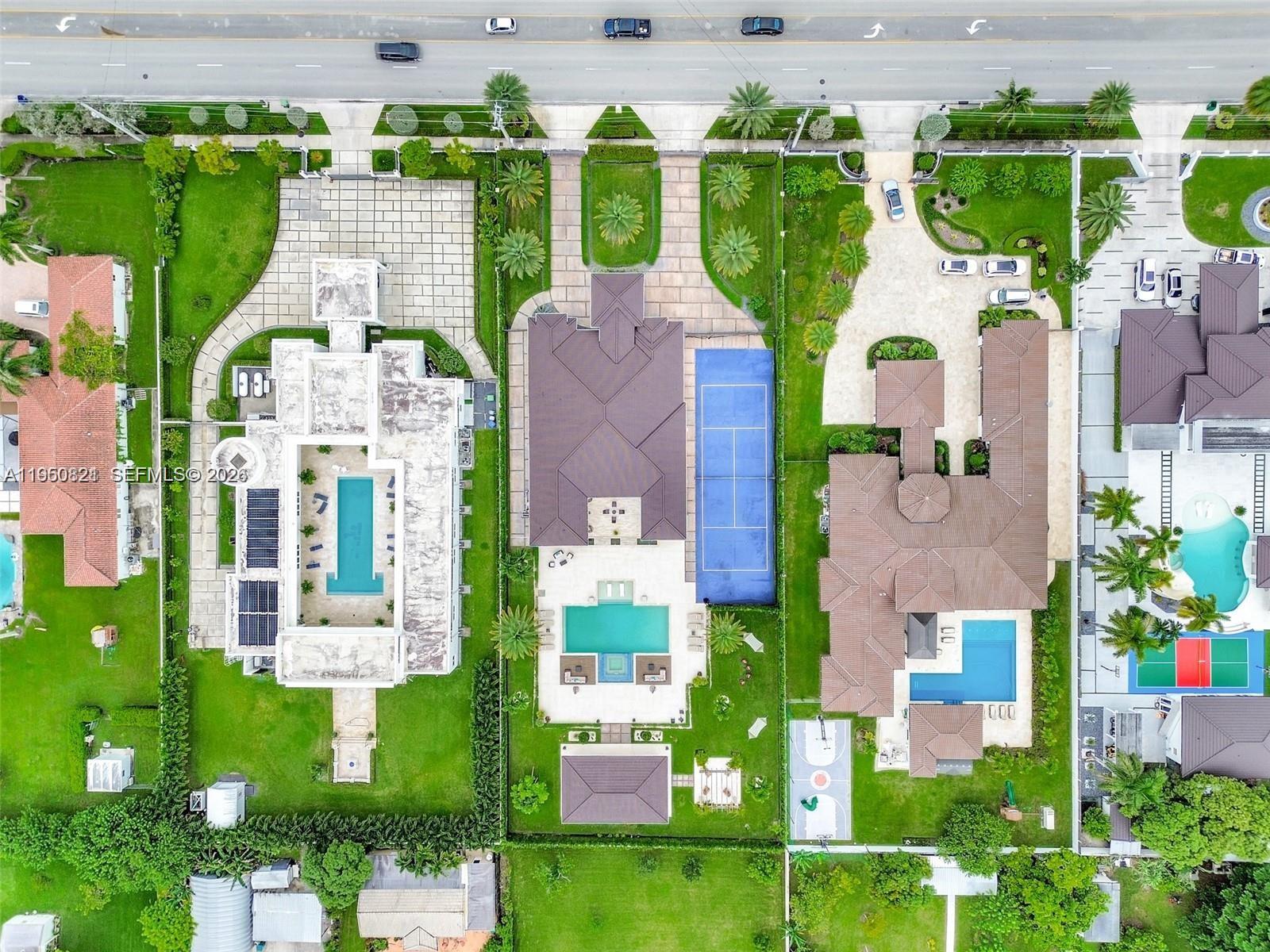 SWEETWATER ESTS SUB - Residential