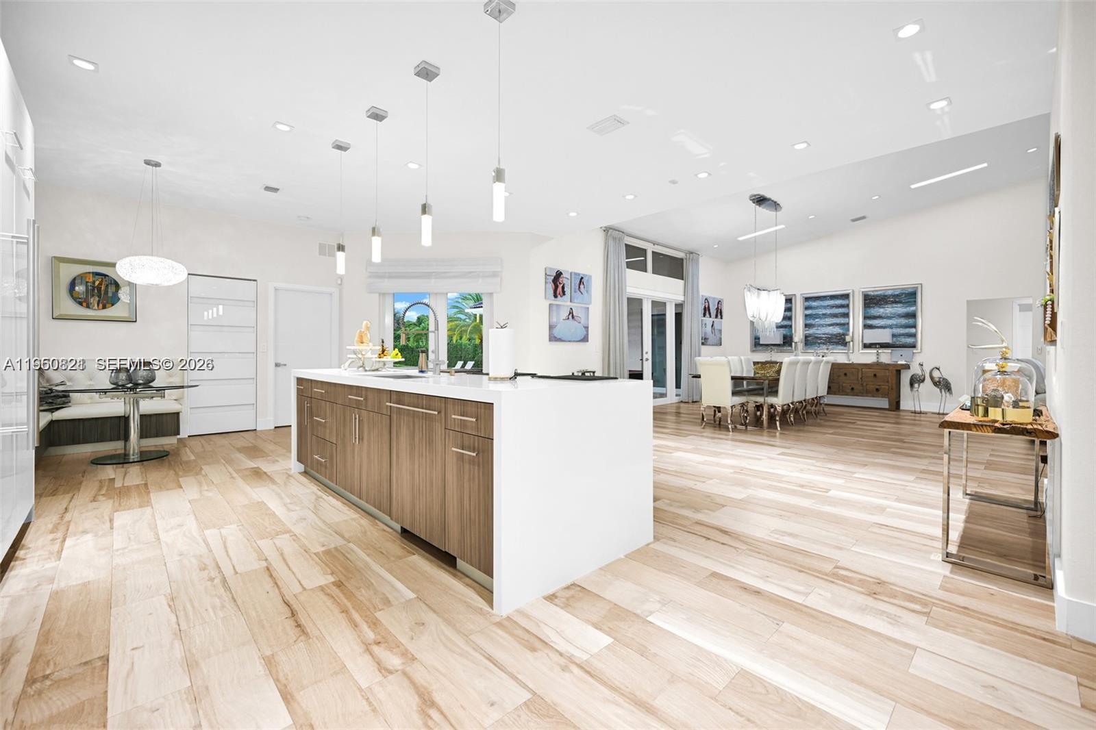 SWEETWATER ESTS SUB - Residential