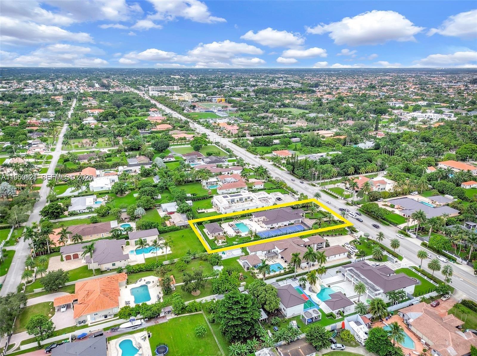SWEETWATER ESTS SUB - Residential