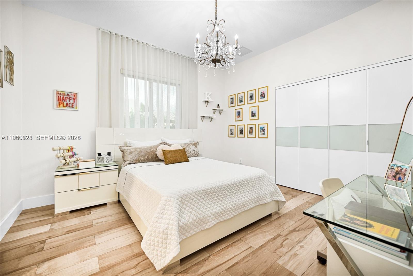 SWEETWATER ESTS SUB - Residential