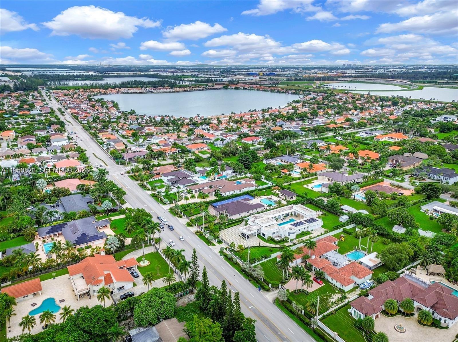 SWEETWATER ESTS SUB - Residential
