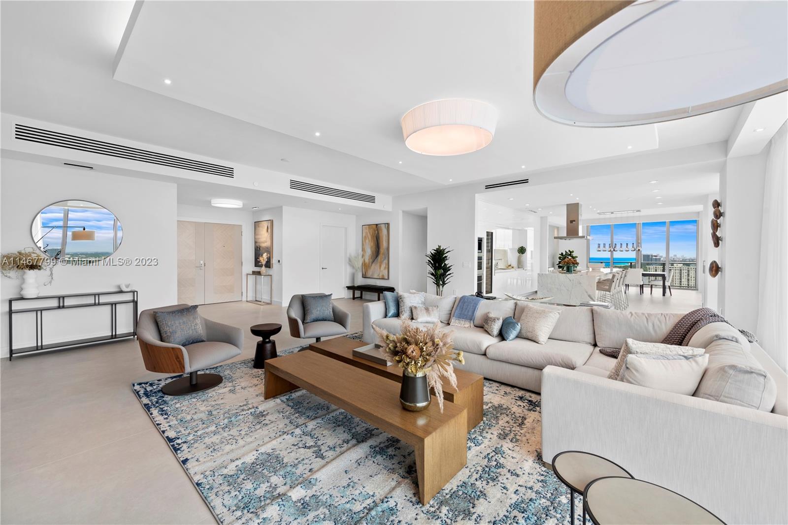 Experience sophistication at its finest in Parque Towers' best-priced 4-bed/4.5-bath penthouse. With a modern design, and an open, light-filled layout, this residence is one-of-a-kind. Step onto the wraparound balcony and soak in stunning city and water views. The massive primary bedroom is the perfect sanctuary within this extraordinary penthouse. The kitchen, a culinary haven, is outfitted with marble and includes an island for prep and entertainment, wine cooler and dining area.
Built in 2020, Parque Towers offers 24-hour security, concierge service, valet, airport car service, housekeeping, 14 hotel-style guest suites, a cinema, water-view entertainment spaces, conference rooms, a gaming room, fitness center, rooftop terrace, 5 resort-style pools, a full-service spa, and a kid's club.