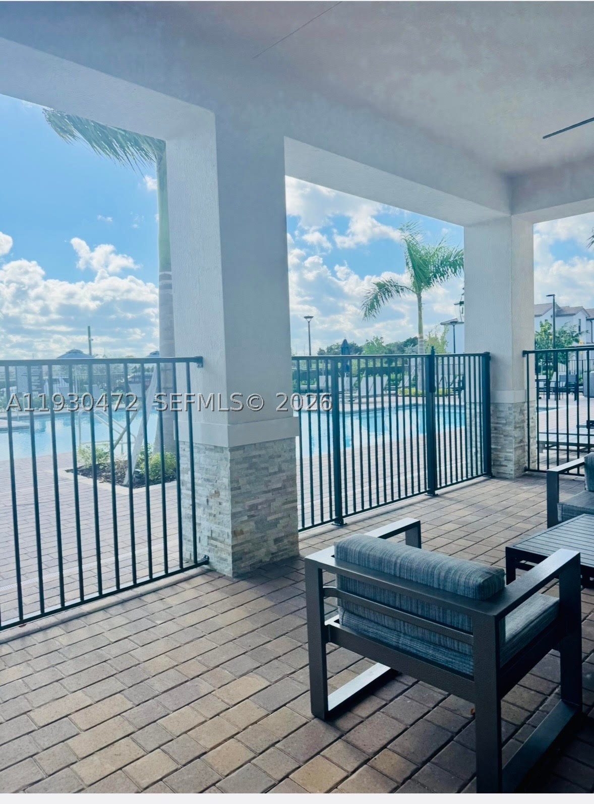 KENDALL ASSEMBLAGE SOTUH - Residential