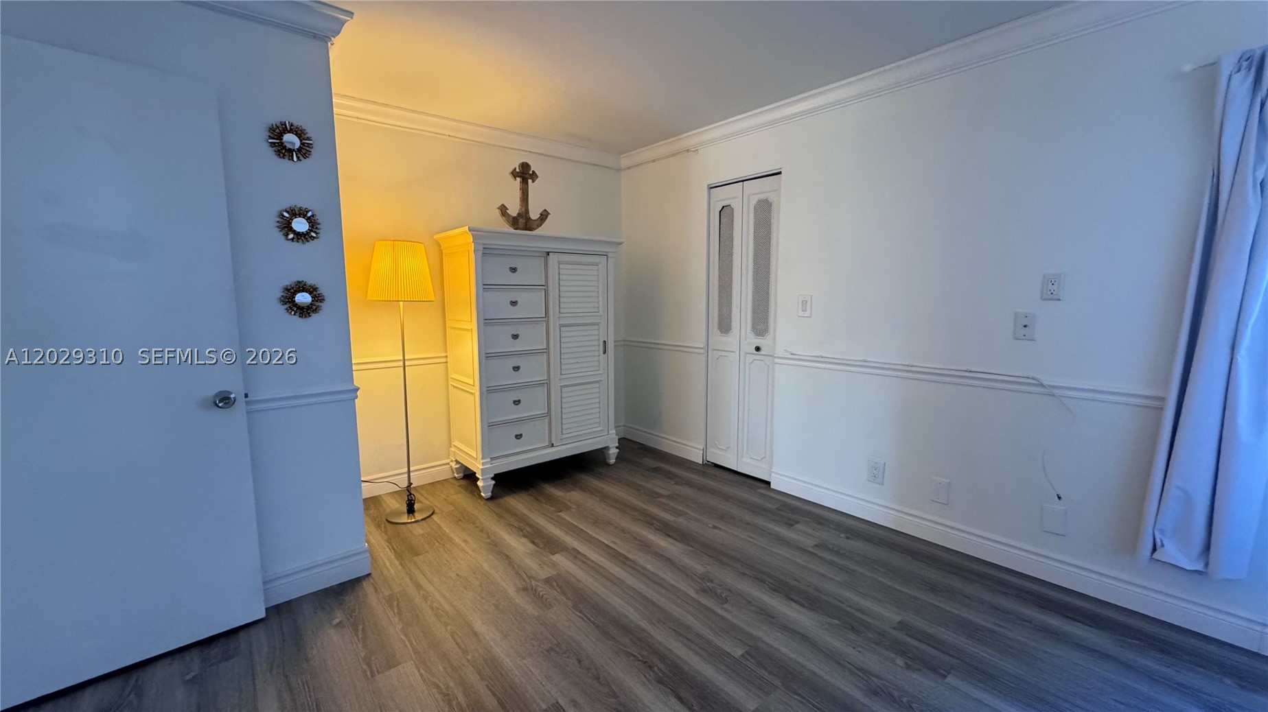 TOWNHOUSES OF VENETIAN PA - Residential