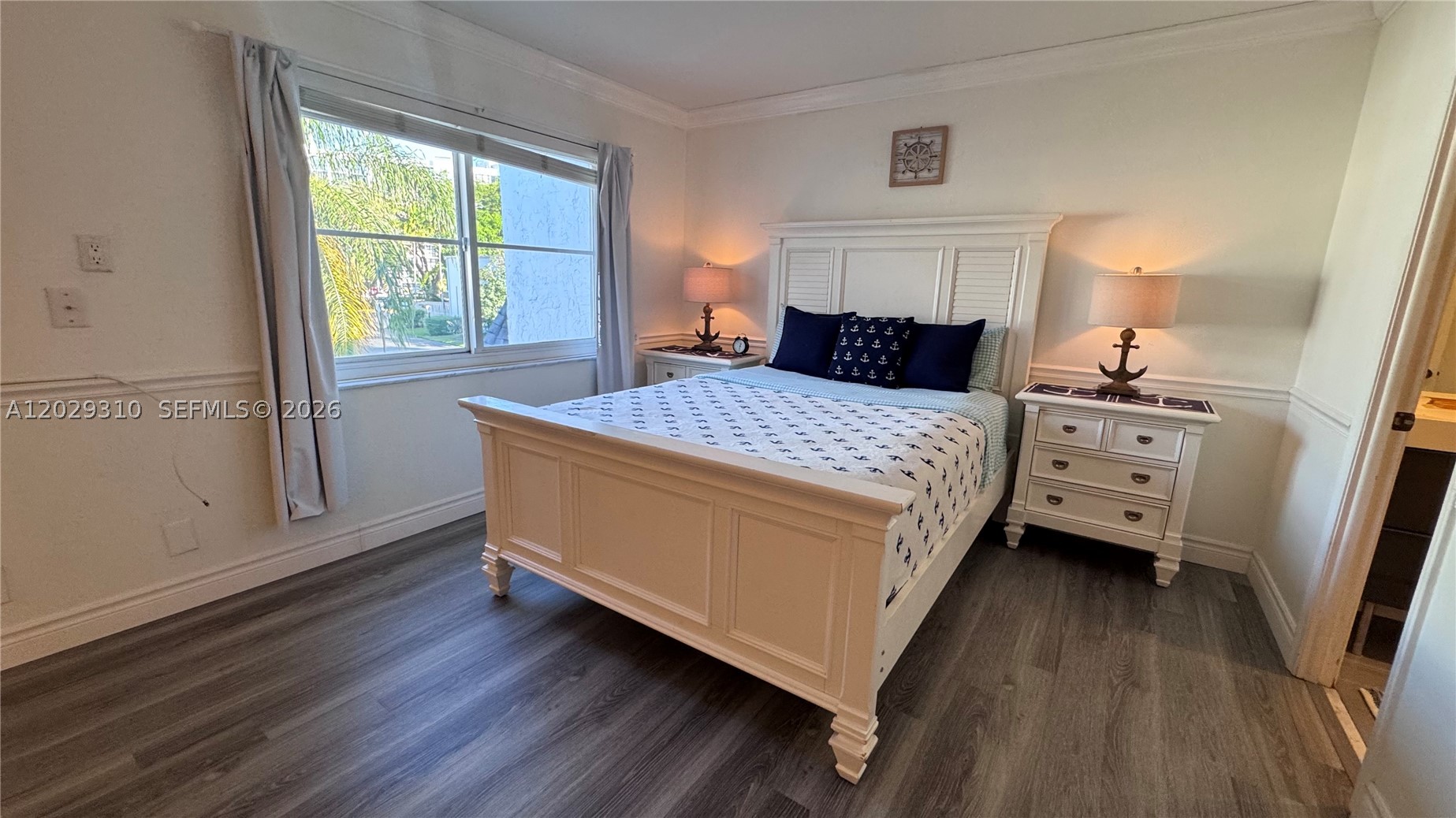 TOWNHOUSES OF VENETIAN PA - Residential