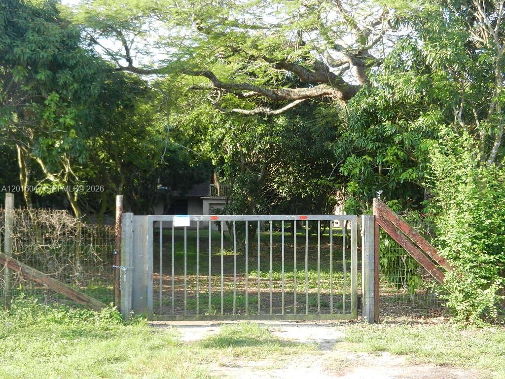 REDLAND - Residential