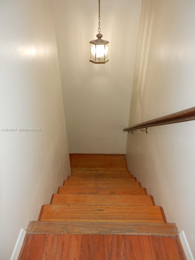 REDLAND - Residential