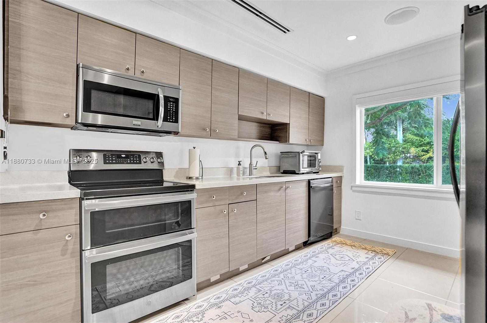 YANCEY SUB - Residential Lease