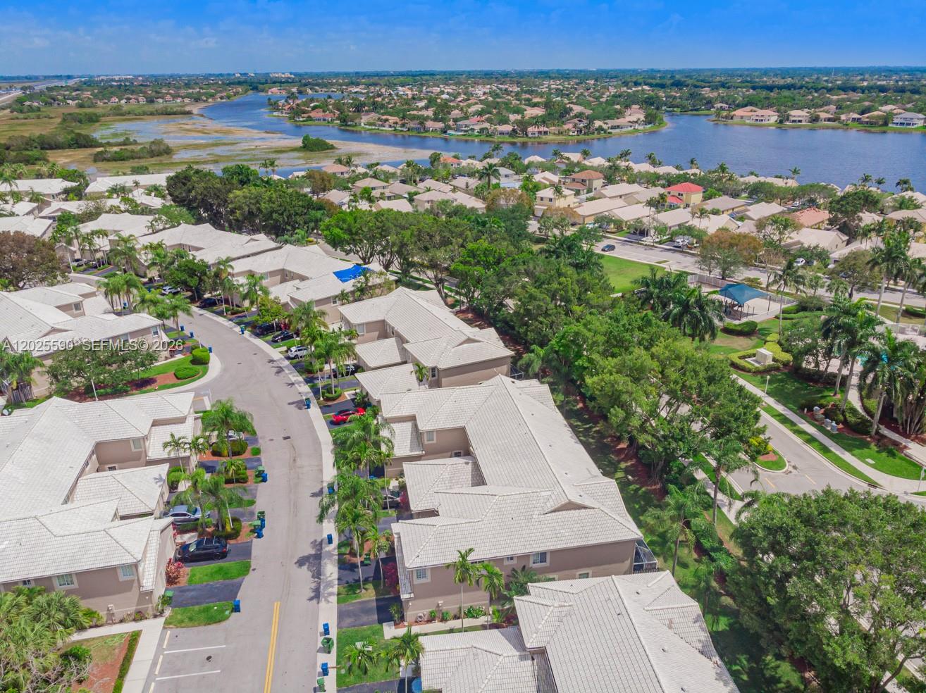 SECTORS 3 & 4 BOUNDARY PL - Residential Lease