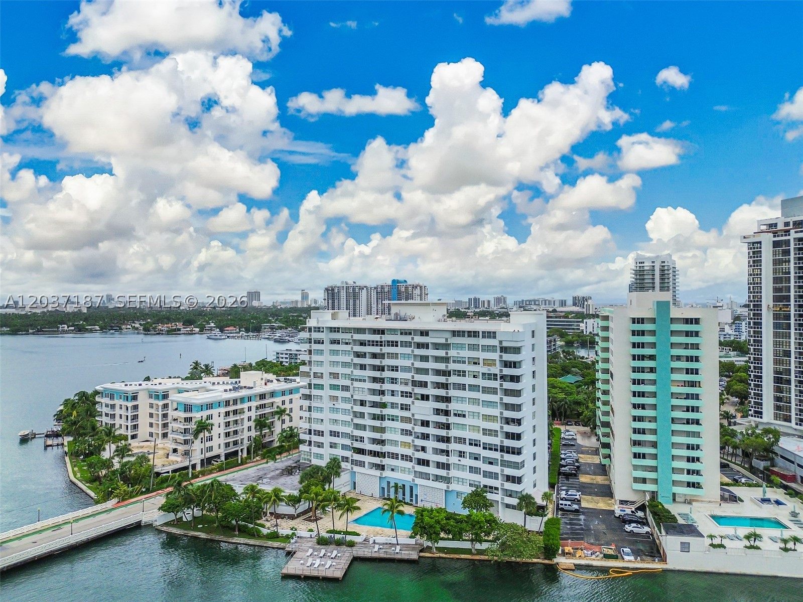 BELLE ISLE - Residential