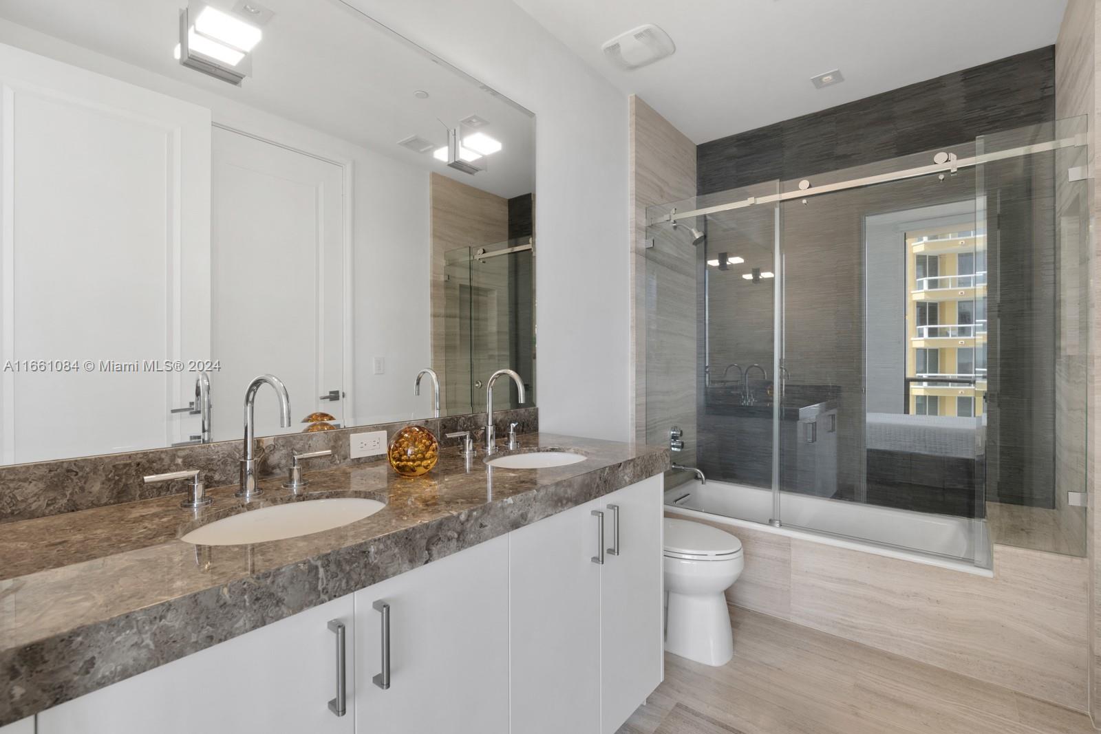 17749 COLLINS AVENUE COND - Residential