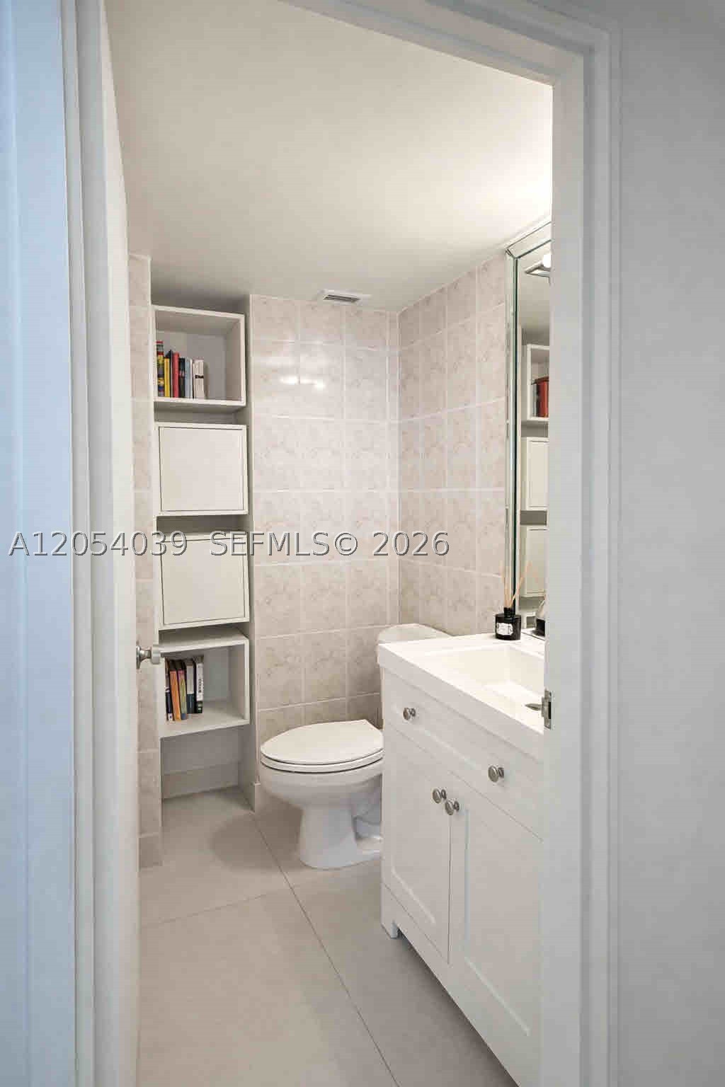 FOUR WINDS CONDO - Residential Lease