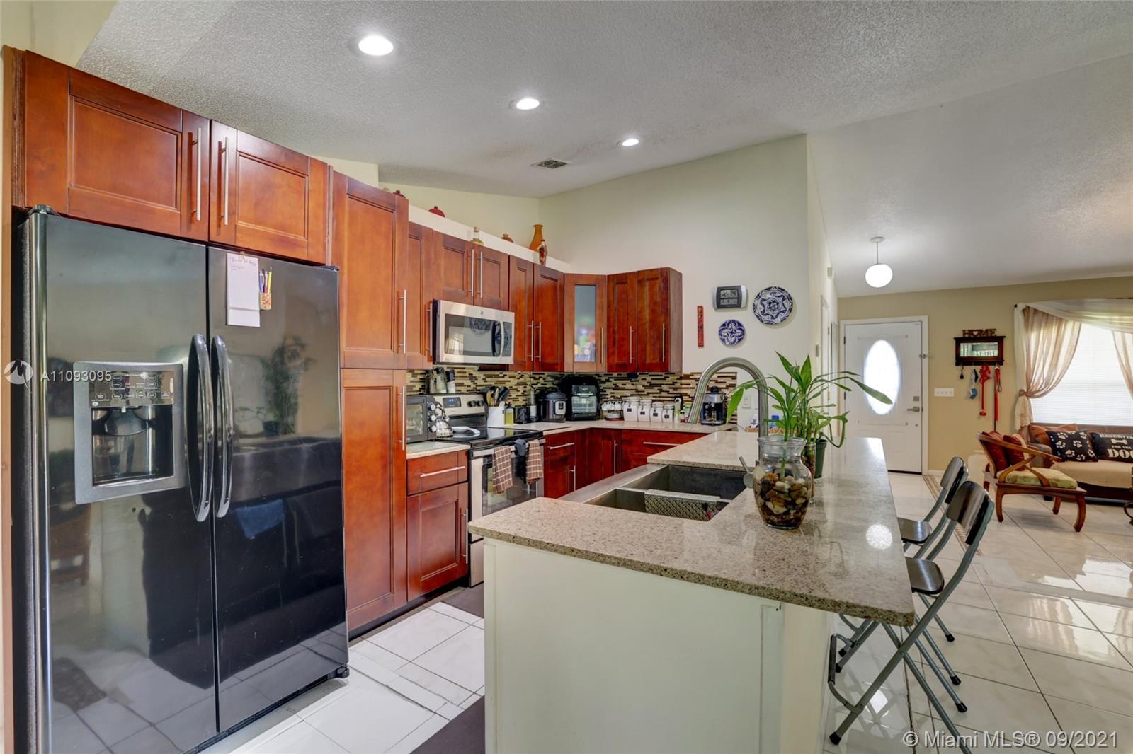 PORT ST LUCIE SECTION 33 - Residential