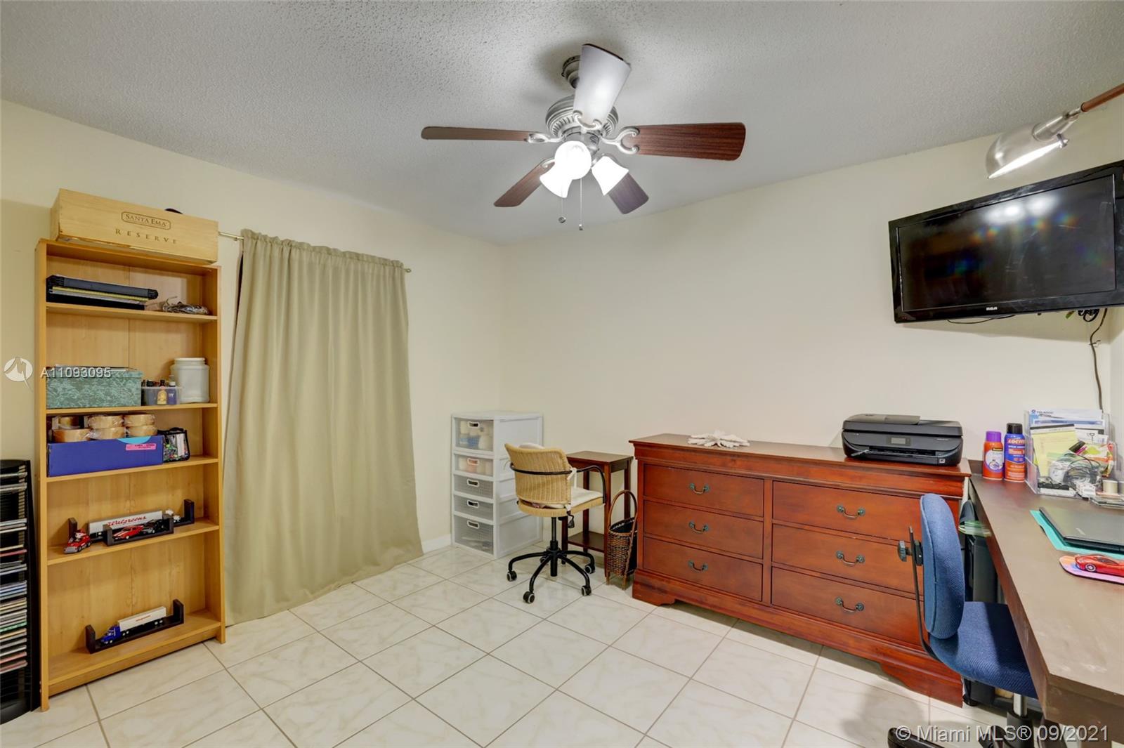 PORT ST LUCIE SECTION 33 - Residential