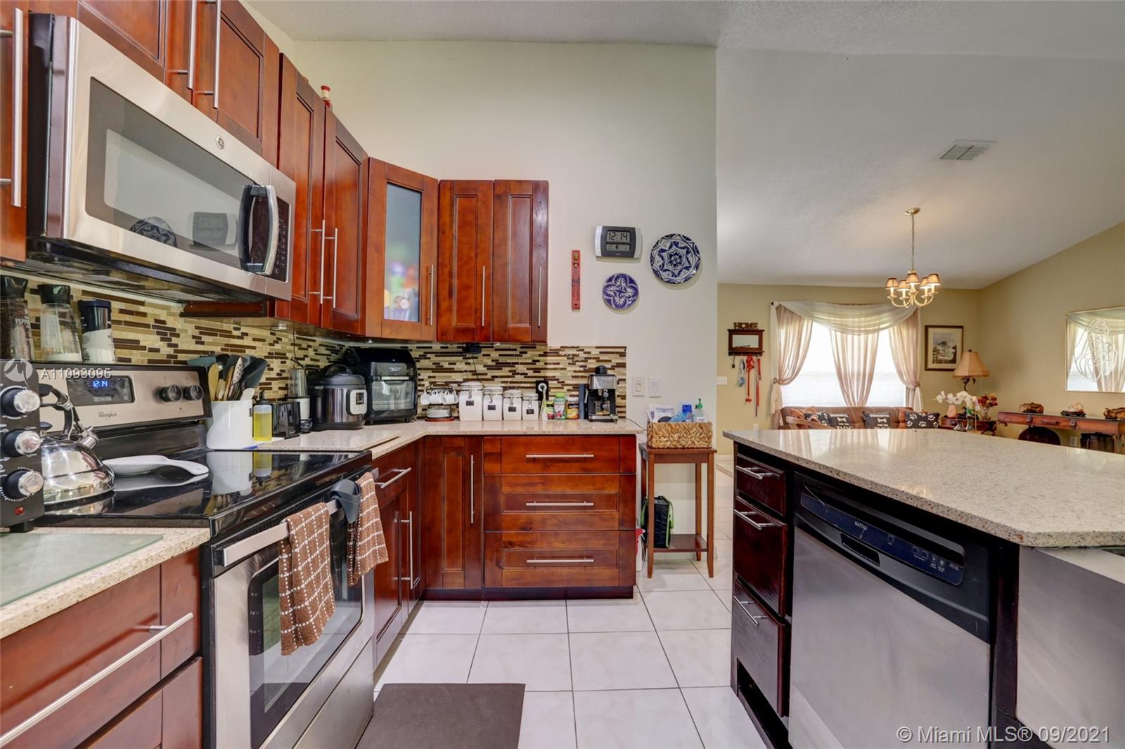 PORT ST LUCIE SECTION 33 - Residential