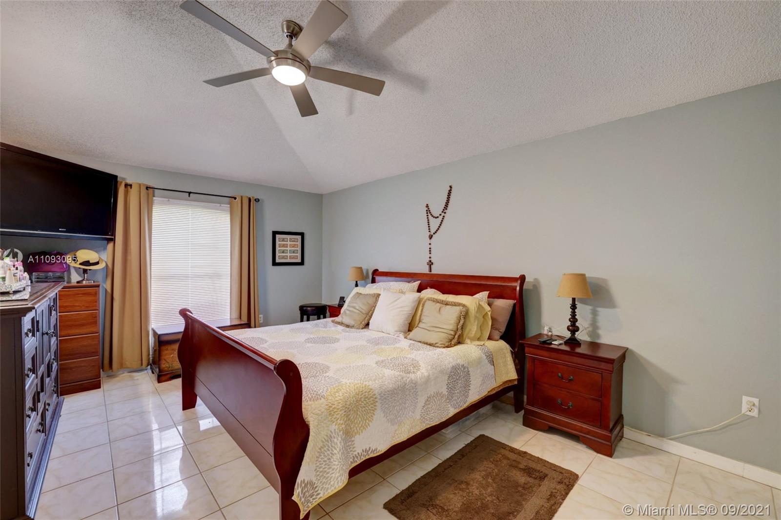 PORT ST LUCIE SECTION 33 - Residential