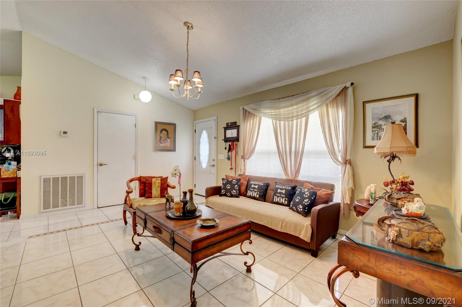 PORT ST LUCIE SECTION 33 - Residential