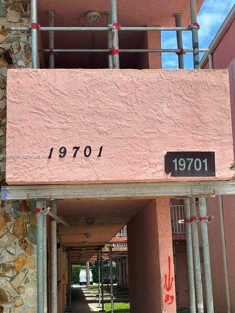 POINT SOUTH CONDO - Residential